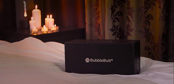  BubbleButt® ist der erste Masturbator für den Mann, der mit warmem Wasser befüllbar ist.